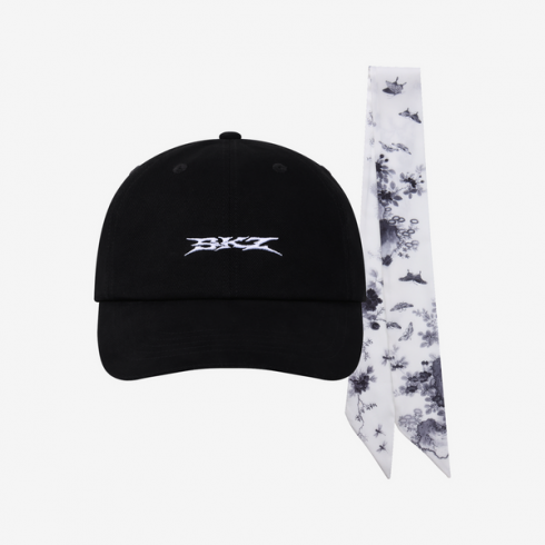 [PRE-ORDER] STRAY KIDS
2026 WORLD TOUR 'RUN IT' MD - BANDANA BALL CAP